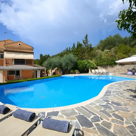 Вилла Anna Agios Ioannis (Corfu)