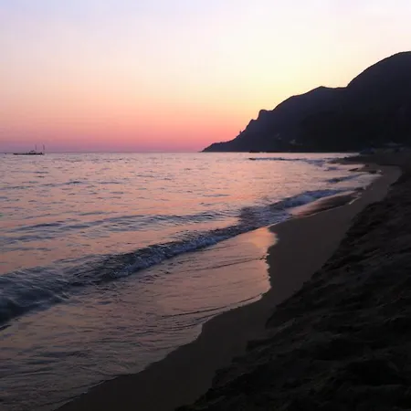 Вилла Anna Agios Ioannis (Corfu)